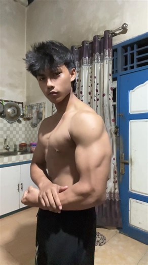 Effective Shoulder Pump Workouts for Gym Enthusiasts