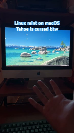 macOS Tahoe on Linux mint in real iMac from 2010 is cursed 🤣😂😂😂😂🤣😂