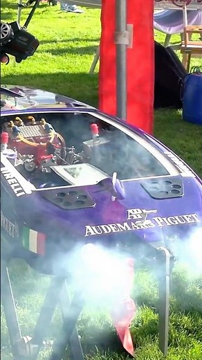 Loud, Smoky Twin-Engine RC Powerboat Startup!