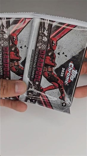 Topps Chrome Deadpool Packs!! 🔴⚫️🟡🔵🔥 #deadpool #wolverine #deadpoolvswolverinemovie #marvel #topps