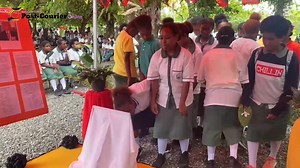 #NATIONAL: The teachers and students of Busu Secondary School in Lae organized a heartfelt program to honor and pay their respects to the late Sir Julius Chan. More here:👉( https://wp.me/peM2NU-2lMu ) | Post Courier