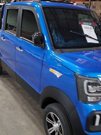Sapphire Blue Electric Truck Features and Benefits