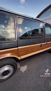 ‘87 Plymouth Voyager 2.5L turbo. Extremely rare and in perfect condition. | Mr.Wagoneer Full Size Jeep Restoration