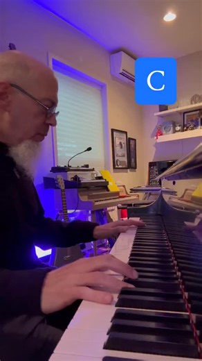 Check out this awesome keyboard exercise! Great for your brain. First one to make a video playing this will get a shout out! For this kind of thing and so much more- check out my Patreon. Link in bio. #pianopractice #pianoplaying #pianoexercise #pianistsofinstagram | Jordan Rudess