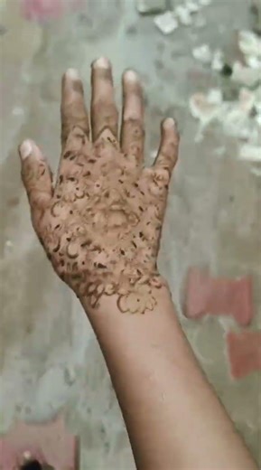 Chand wali mehndi designs for eid