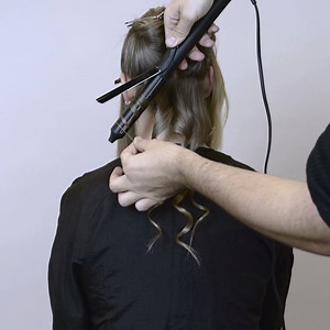 Get the most envious curls with this #ghdcurve tutorial 😍 | ghd