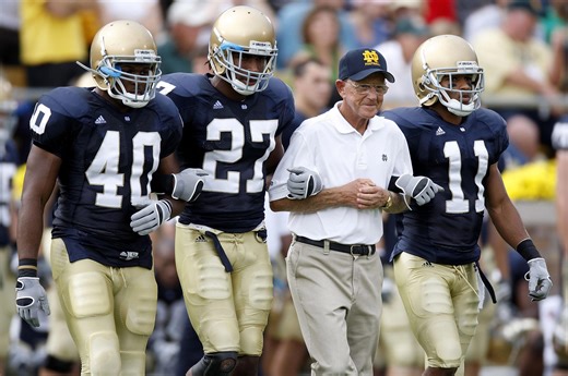 Lou Holtz funeral service date, time, how to watch, honor former Notre Dame football coach