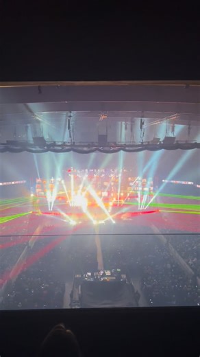 94.7 WLS-FM on Instagram: "TSO HO HO!!!!!!!! 🎸 🎵 -Erin Carman"