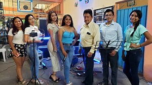 6.4K views · 47 reactions | Las Sureñitas en vivo hoy !! *Hoy estaremos en vivo con Andres Castro y sus Teclados a las 5:30 pm tiempo de Mexico. Canal Youtube Ajuchitlan del Progreso | Ajuchitlán del Progreso | Facebook