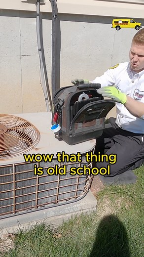 Old school tiny a/c sized perfectly and working great for 21 years. #hvac #hvactechnician #ACSIZE #homeowner #homeownertips #olathe #overlandpark #onehourheatingandair | One Hour Heating & Air Conditioning of Johnson County