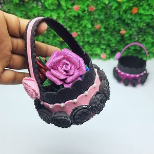 3.5K views · 58 reactions | Hermosas ideas de cestas con lámina de espuma con purpurina | Tutorial de cómo hacer una cesta #basket #diy #handmade | SmirchS | Facebook