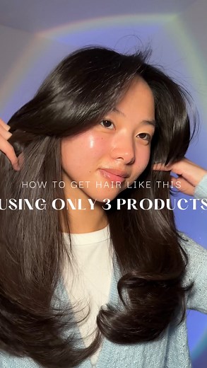 Light as a feather, not stiff as a board 😉 @olaplex N°.6 Bond Smoother, N°.7 Bonding Oil and N°.4D Detox Dry Shampoo is @abigaillingoodman’s routine for shiny, healthy hair. Find all of these #OLAPLEX products at @Sephora! #OLAPLEXdryshampoo #weekendhair #hairrefresh #OLAPLEX7 | Olaplex