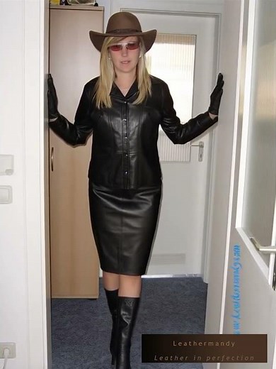 Preview Picture serie 1 #leather
