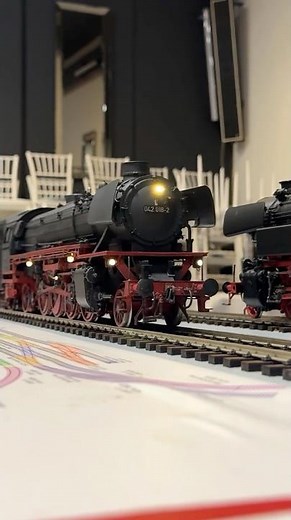 Gauge 1 regulars' table in Herne