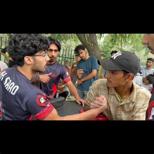 @musaib.supinator | can an injury really stop me? (yes it can) . . . . . #armwrestling #tablemonkey #pressvstoproll #armfight #armwrestler #armwrestlinglife... | Instagram