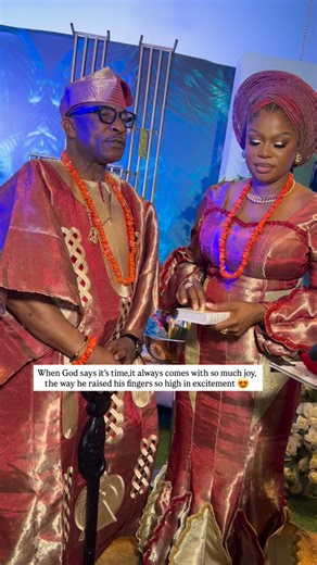 AINA ADESAYO OLUWABUKUNMI on Instagram: "The joy on their faces says it all, love is beautiful on all hearts 💞 Planner: @crystalyard_events"