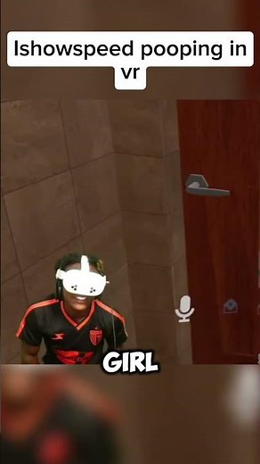 Ishowspeed pooping in vr #shorts#funnyshorts #funnyclips