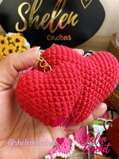 Corazones llavero con movimiento a crochet #crochet #tejedoras #corazon