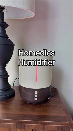 Such a pretty and practical humidifier 🙌🏻 #homedicshumidifier #humidifier #humidifierforhouse #bedroomhumidifier #nighttimeroutine