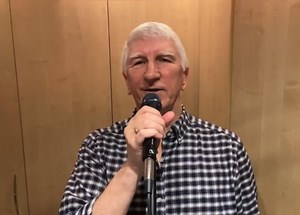 Here’s a Marty Robbins classic for you😊 A white sport coat ( and a pink carnation ) #pleaseshare #martyrobbins #countrymusic #country #awhitesportcoat #50s | Colin Wardale - Vocalist