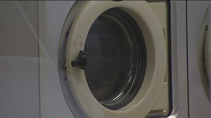 Girl, 5, gets stuck inside Texas laundromat washing machine