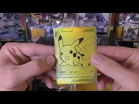 The METAL CHARIZARD from the Celebrations ULTRA PREMIUM Collection !!!