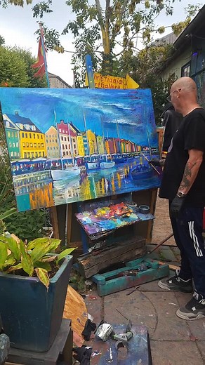New painting in the making 😍🎨 #artinaction #livepainting #artistlife #oilartist #impressionism #christianiaart #nyhavncanal #copenhagengallery #fyp | Christiania Art Gallery