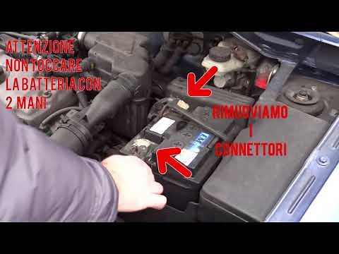 Come sostituire la batteria dell'automobile
