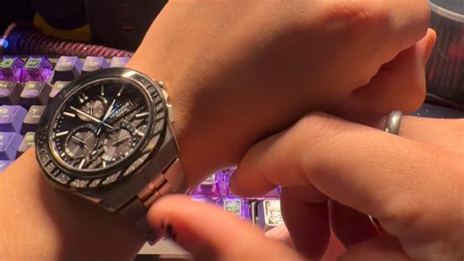 分享卡西欧 海神Casio Oceanus Ocw-s5000me和卡西欧 金属小方块 bz5000D-1