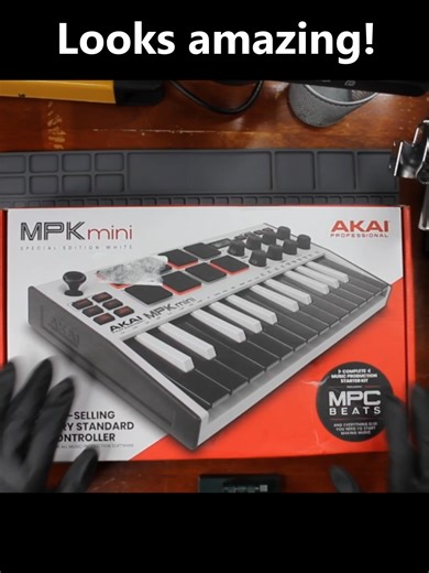 Akai MPK Mini MK3 Unboxing Review