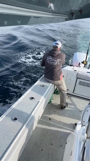 Jacksonville Fishing Charters - Team Buck Rogers Charters on Reels