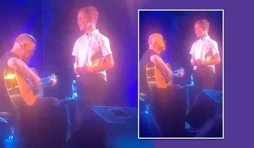 Christy Moore Makes Young Fan's Night By Inviting Him On Stage