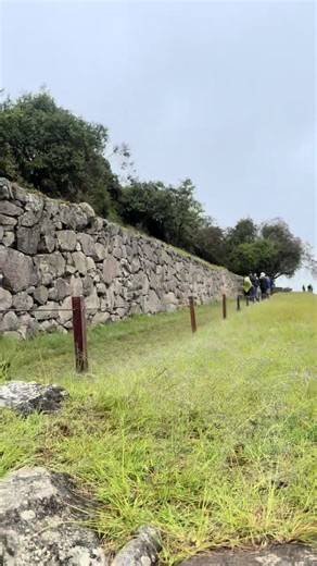 Explora la belleza de Machu Picchu y paisajes naturales