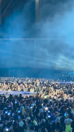 T.A.G.S on Instagram: "{K-concert} Stray Kids(스트레이 키즈) World Tour encore Seoul D-2 #방찬 #BangChan #리노 #LeeKnow #창빈 #Changbin #현진 #Hyunjin #한 #Han #필릭스 #Felix #승민 #Seungmin #아이엔 #IN #StrayKids #SKZ #dominATE #dominATE_celebrATE #dominATE_Encore_In_Korea #youmakestraykidsstay"