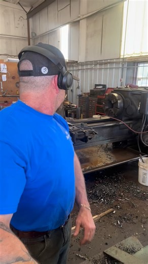 #sunday #grind #clean #cleanup #cleanmachine #machinery #machine #machines #janitor #mrclean #lathe #lathework #maintenance #vintage #boss #bossman #grababroom #broom #degreaser #grease #greasemonkey #usa #opencarry #rights #2ndamendment #2nd #nmtrue #machinist #craftsman #oilfield | ZKut Machine