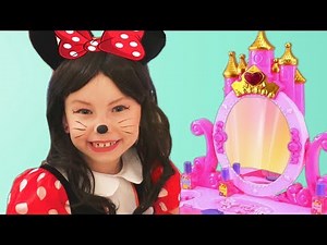 Alice is going for a Princess Party as a Minnie Mouse