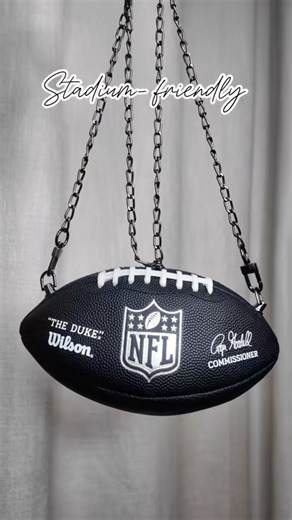DIY football purse #nflfootball #collegefootball #diyprojects #diypurse