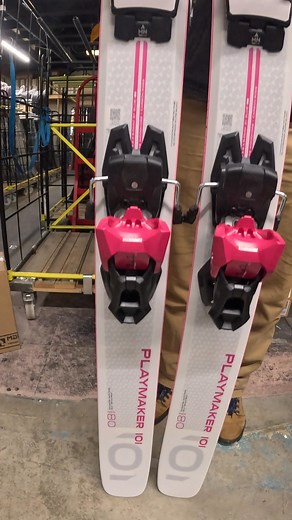 More ski setup as we get closer to opening day here in Stowe! Today, an Elan Skis Playmaker 101 gets a matching Attack 14 and it sure does look snazzy! #GearForSkiersBySkiers | SkiEssentials.com