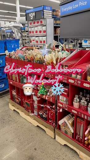 Christmas bakeware at Walmart #walmartfinds #holidaybaking #christmasbakeware #holidaybakeware #christmasfinds | Beauty By Brittney XO