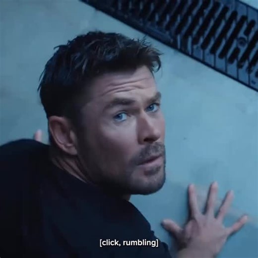 Kris Fade Show on Instagram: "Chris Hemsworth let his imagination run a little too wild 😂 #SuperBowl"