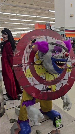 Spirit Halloween Animatronics