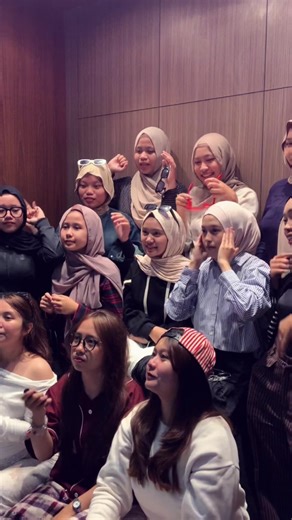 Fotobox untuk 15 Orang: Pilihan Terbaik untuk Foto Keren