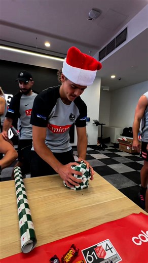 Collingwood Football Club on Instagram: "They struggled big time to wrap these presents 😅🎁"