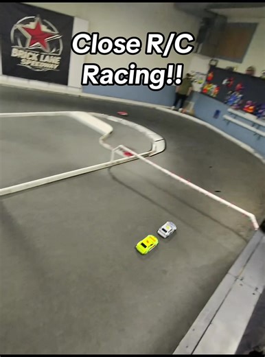 Close R/C Racing: Thrilling Remote Car Competitions