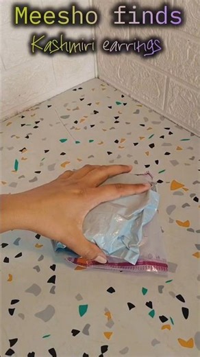 Meesho finds #meesho #meeshofinds #meeshocreator #earrings @Meesho