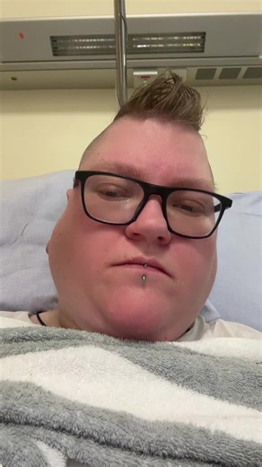 🧑‍🦼‍➡️Emory🧑‍🦼 (@emory1804)’s videos with Originalton - 🧑‍🦼‍➡️Emory🧑‍🦼