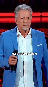 1.2M views · 20K reactions | I Coach non credono alle loro orecchie, sembra di averlo già sentito... e già visto!  Infatti Renzo ha un fratello gemello, Raffaele, ed entrambi sono concorrenti ‍♂️ Renzo canta “Tre settimane da raccontare” di Fred Buongusto | #TheVoiceSenior Blind Auditions | The Voice of Italy | Facebook