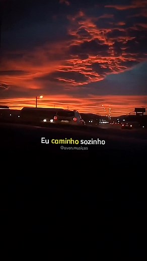 Green day (Boulevard of broken dreams) #greenday#greendayboulevardofbrokendreams#boulevardofbrokendreamsgreenday#boulevardofbrokendreams#musicas #statusdemúsicas #musicasparastatus #status #aven_musicas