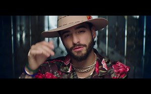 【Official Video】Maluma - El Préstamo