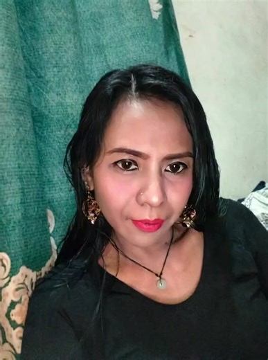 Endar Namaste (@endarnamaste)’s videos with Adumanis - Cicih Cangkurileung